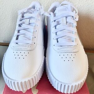 Puma Women Carina Sneakers white size: 7